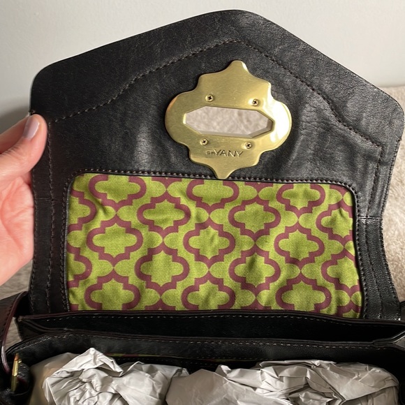 NWOT OrYanny Black Leather Handbag with Turn-lock closure. 10 L x 4 W x 6.5 H - Picture 8 of 16